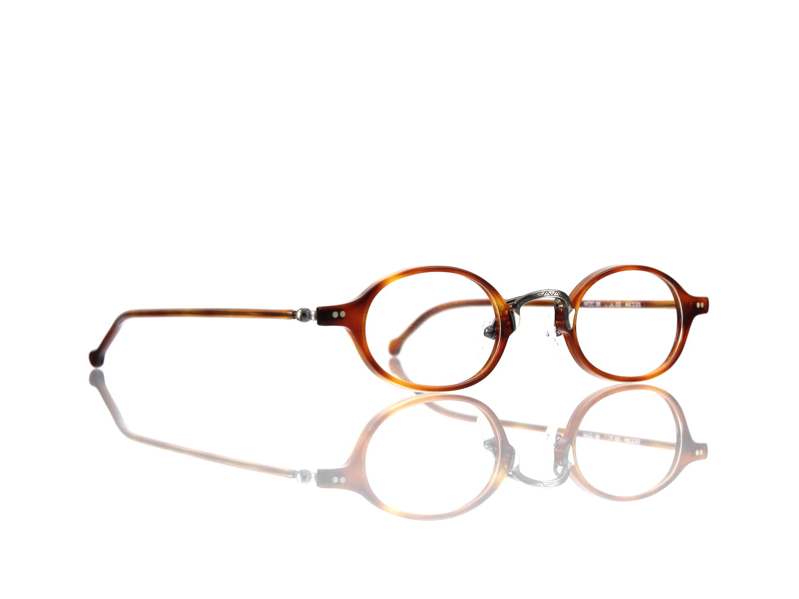 Braun Classics • Acetat • Modell 86 • F 3 • Größe 44-23-145 mm