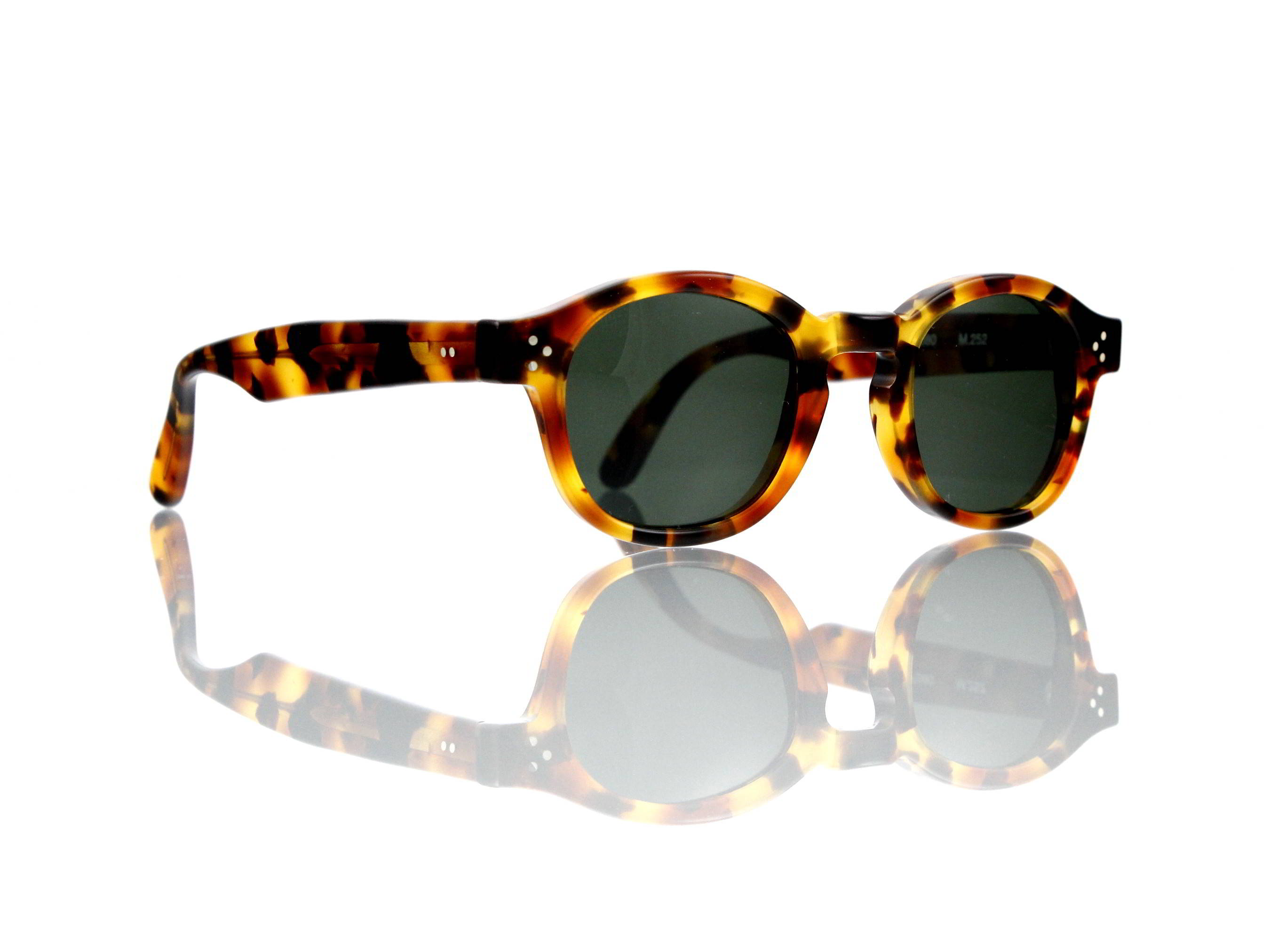 Lesca Lunetier Mod. P.080 Sonne Col. M.252 Größe 44-22-145mm Kunststoff „Ray Ban“ G 15 graugrün
